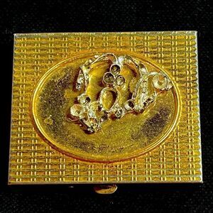 Original vintage 1940’s Gold Plated Pill Container​
